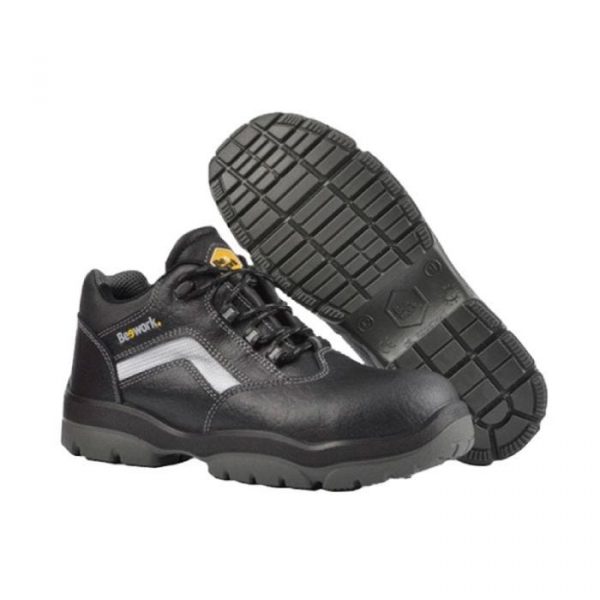 Bota cuero con punta y planta de composite antipunzon  #39