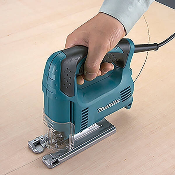 Caladora 450 Watts 3100 Cpm Makita 4326 - Image 5